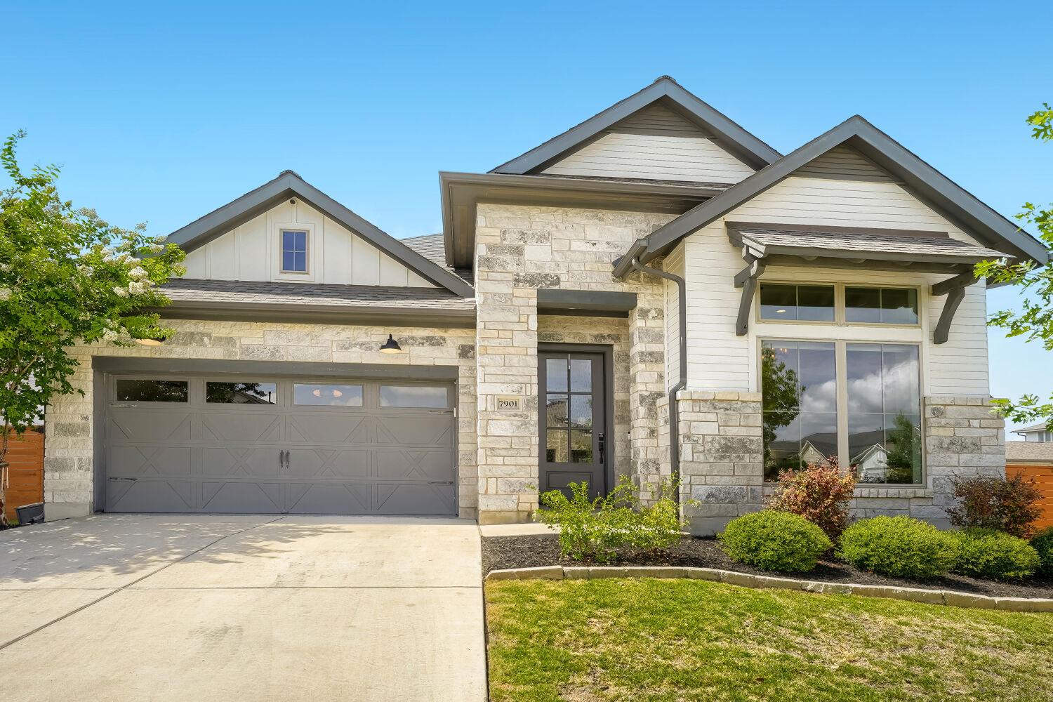 7901 Gilwice, Austin, TX 78744 — photo 1