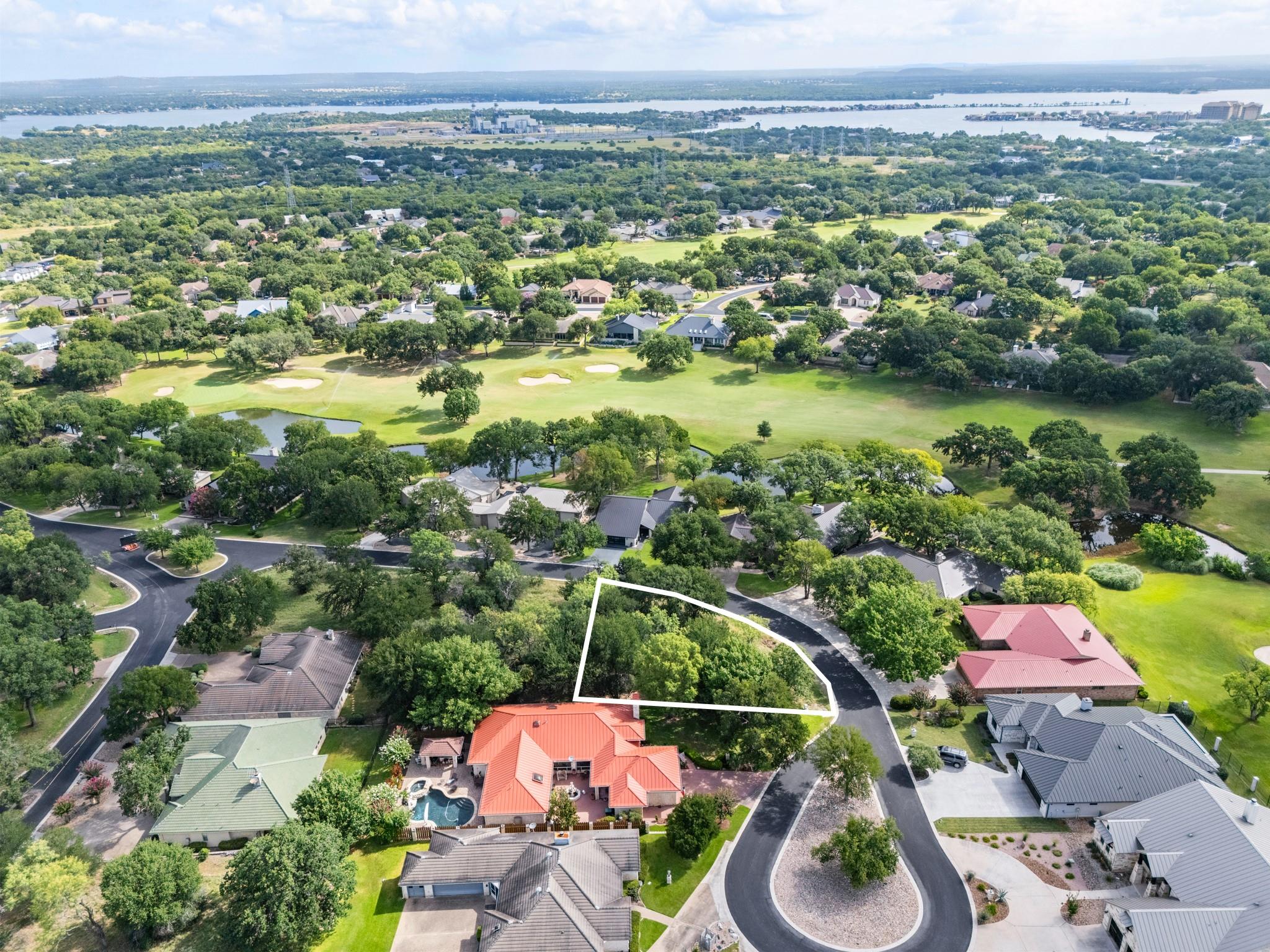 111 Teeoff, Horseshoe Bay, TX 78657 — photo 1