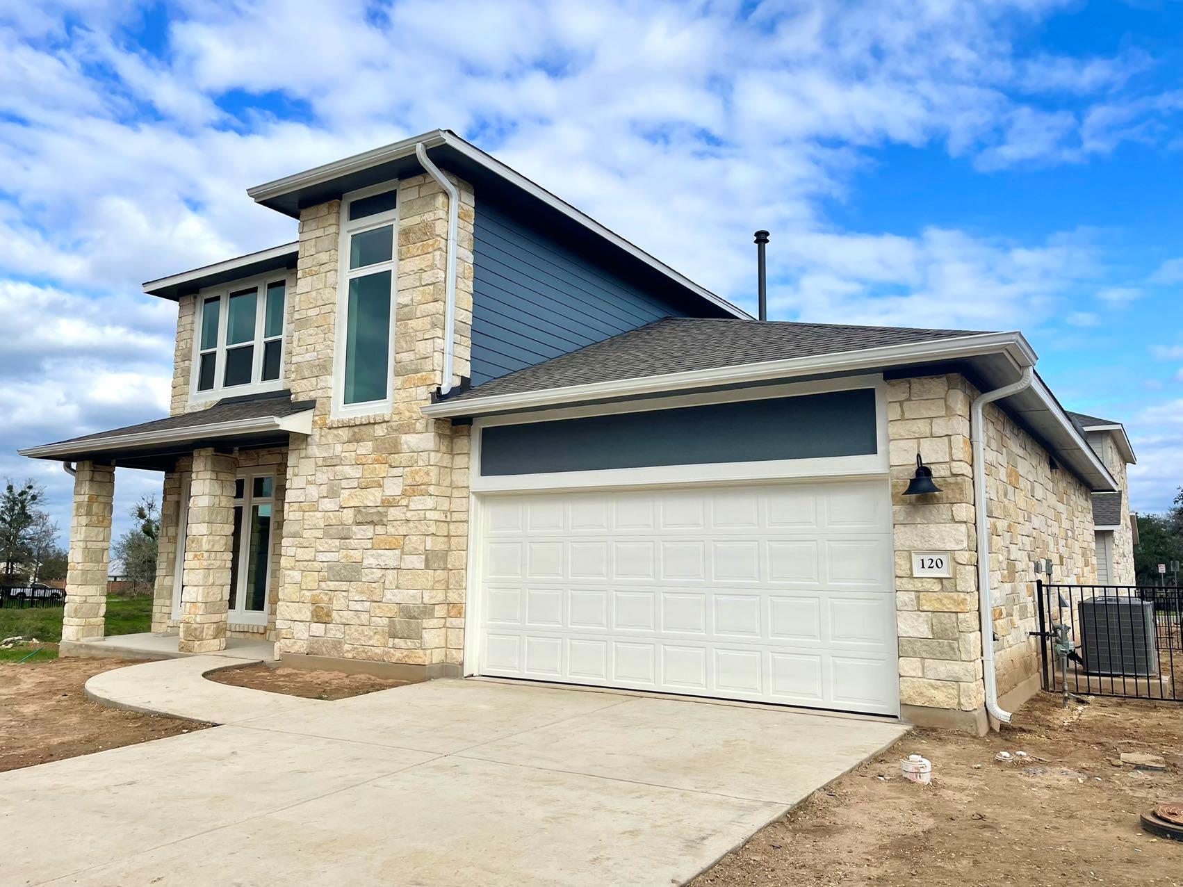 120 Delaware, Kyle, TX 78640 — photo 1