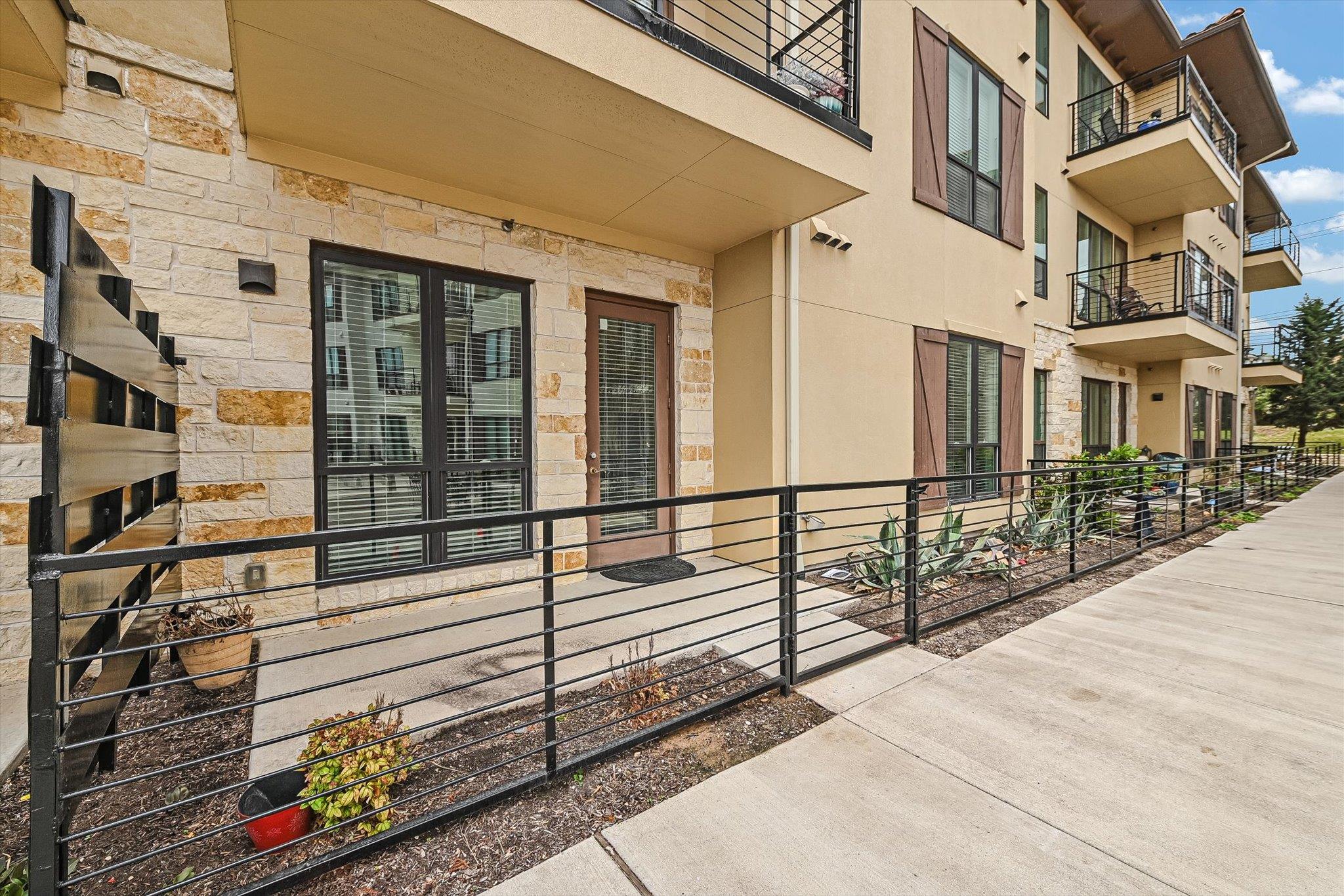 104 Bella Toscana, Lakeway, TX 78734 — photo 1