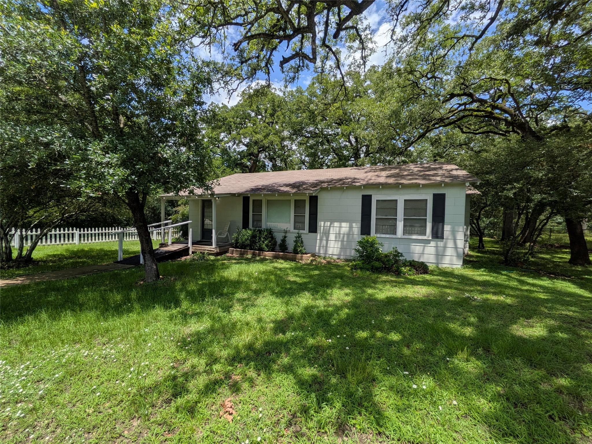 9278 Highway 77