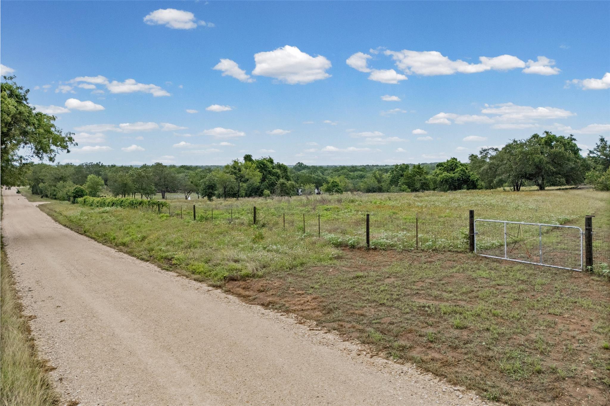 000 Oil Field, Lockhart, TX 78644 — photo 1