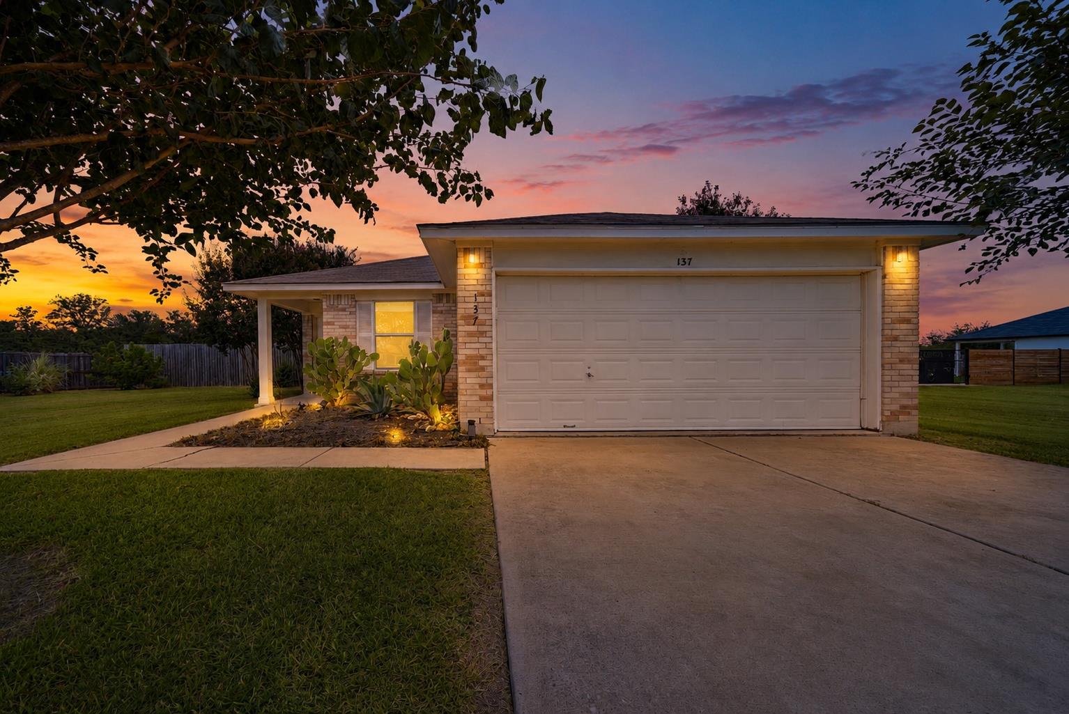 137 Hay Meadow, Cedar Creek, TX 78612 — photo 1
