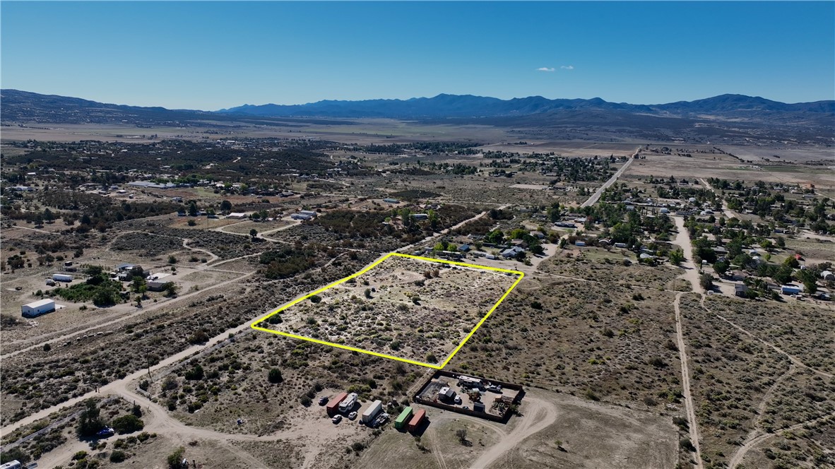 3 Lanik Ln, Anza, CA 92539 — photo 1