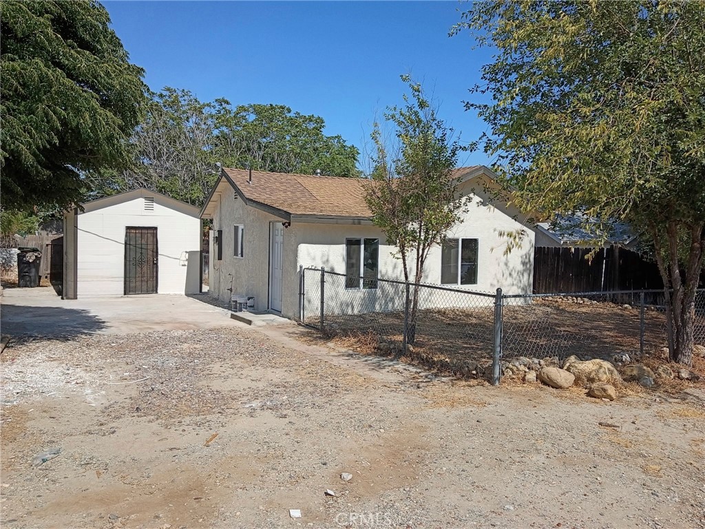 1058 N Hermosa, Banning, CA 92220 — photo 1
