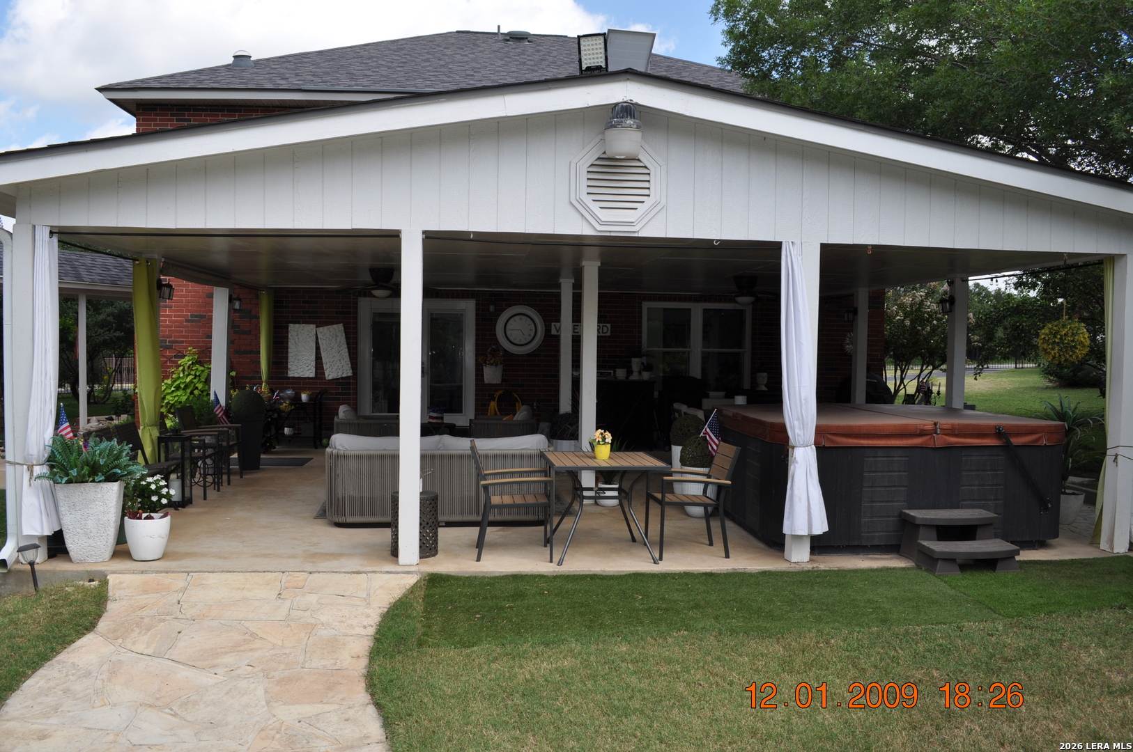610 Timber Blf, ,  78253 — photo 1