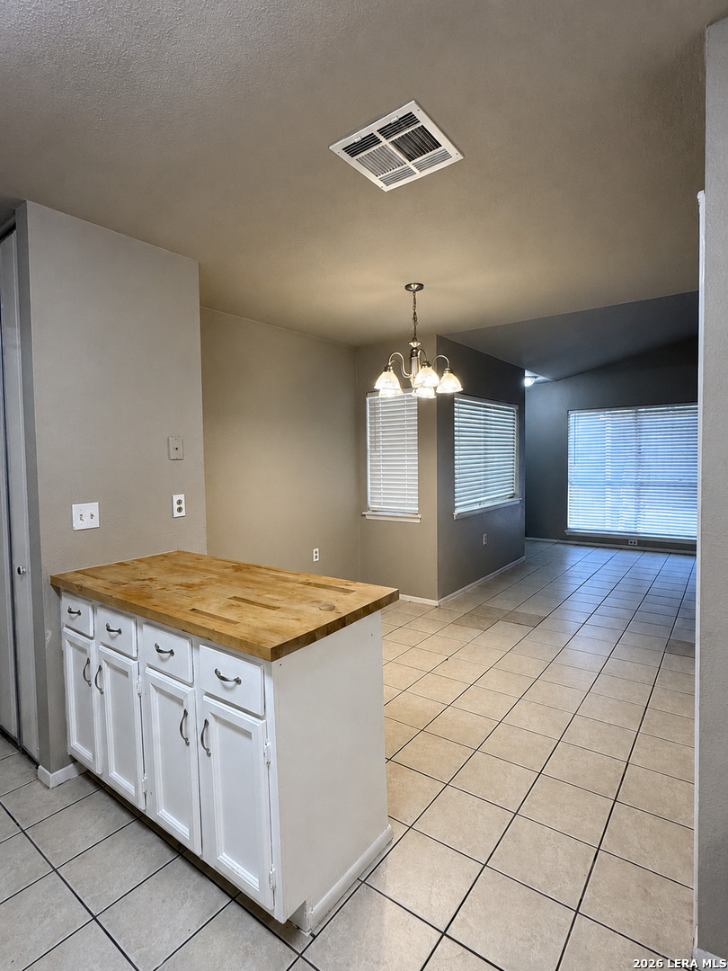 8023 LAUREL BND, ,  78250 — photo 1