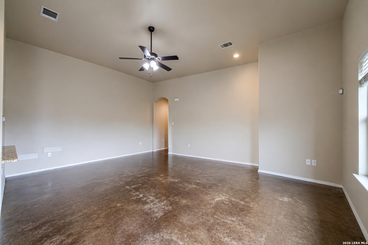 402 JOANNE LOOP, ,  78610 — photo 1
