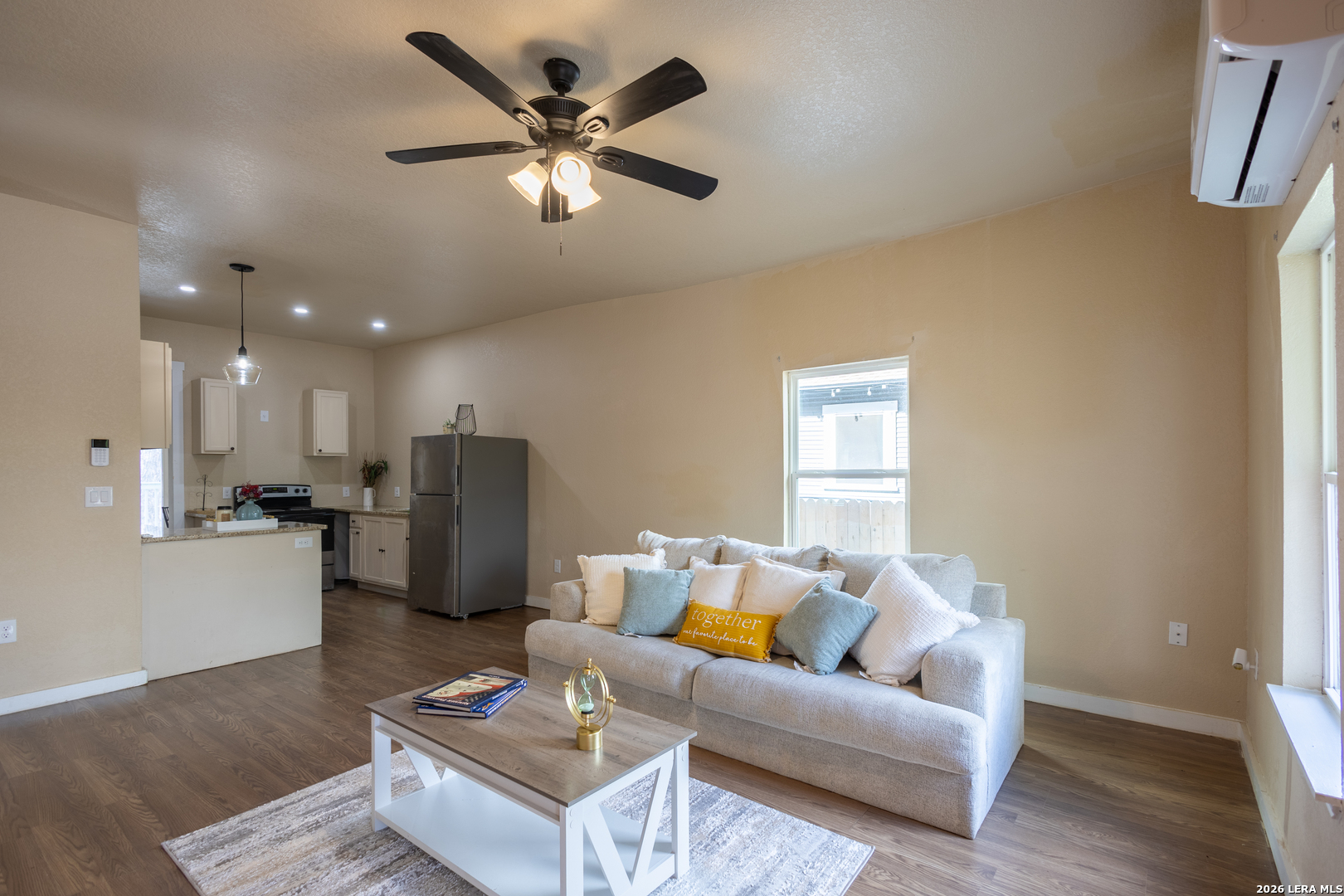 1010 Lynwood Ave, ,  78201 — photo 1