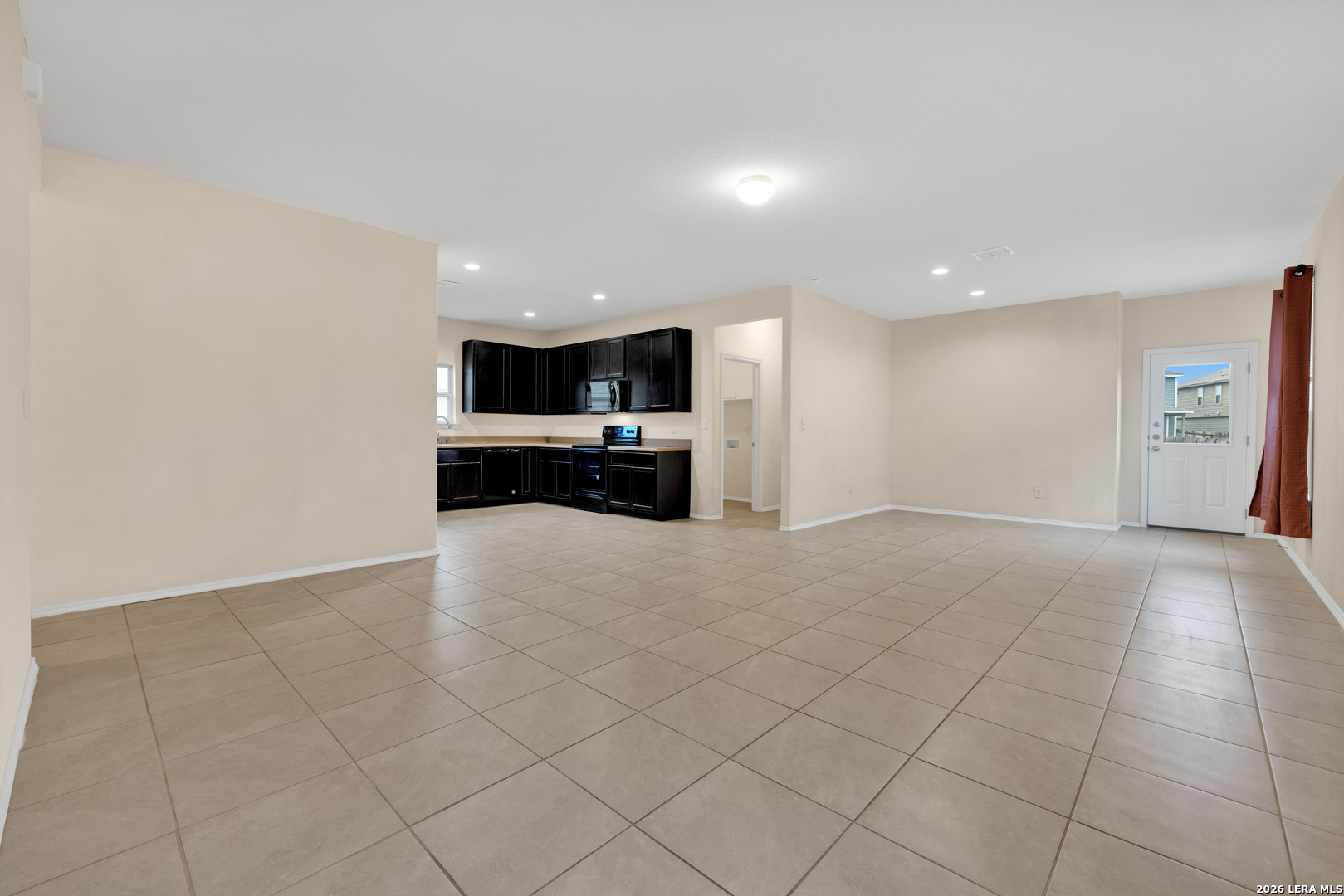 10907 Airmen Dr, ,  78109 — photo 1