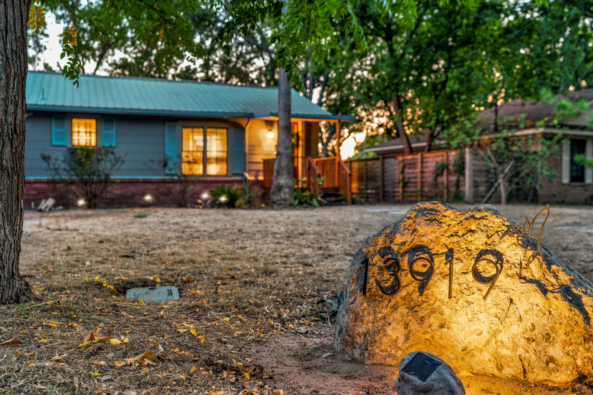 13919 Hummingbird, Austin, TX 78732 — photo 1