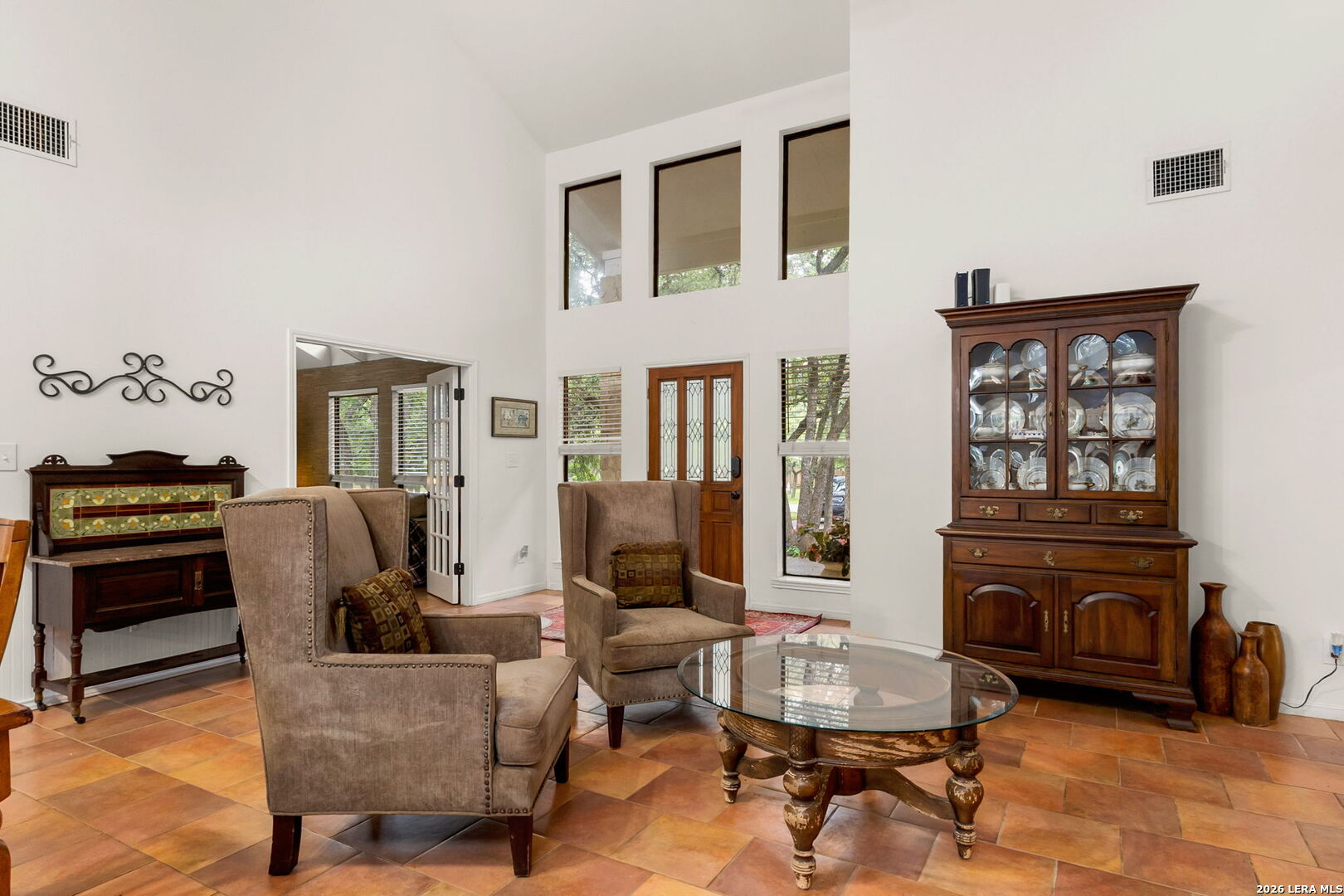 2 Woodcreek Dr, , 78676 — photo 1