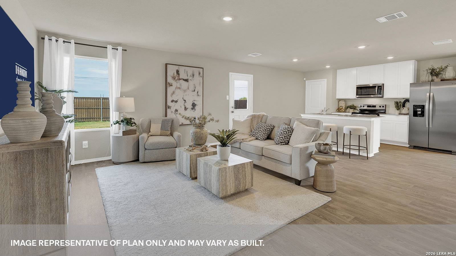 1014 Gladys Run, ,  78155 — photo 1