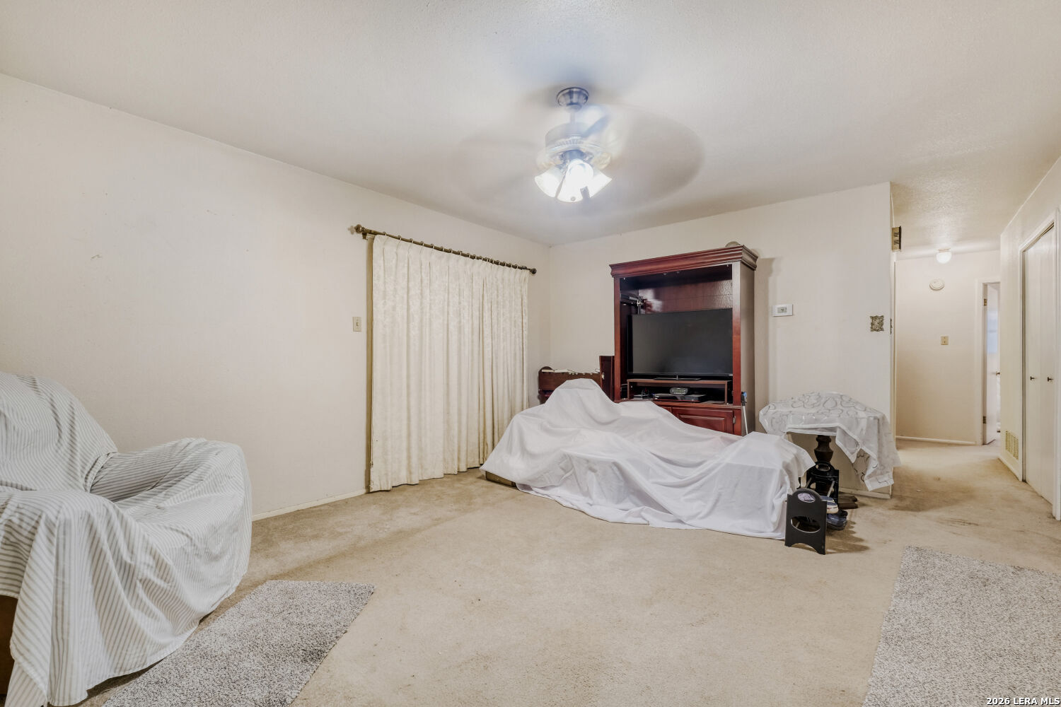 129 MEADOW WAY, , 78148 — photo 1