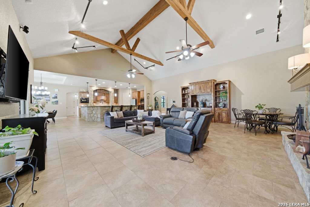 100 Vintage Trail Dr, ,  78121 — photo 1