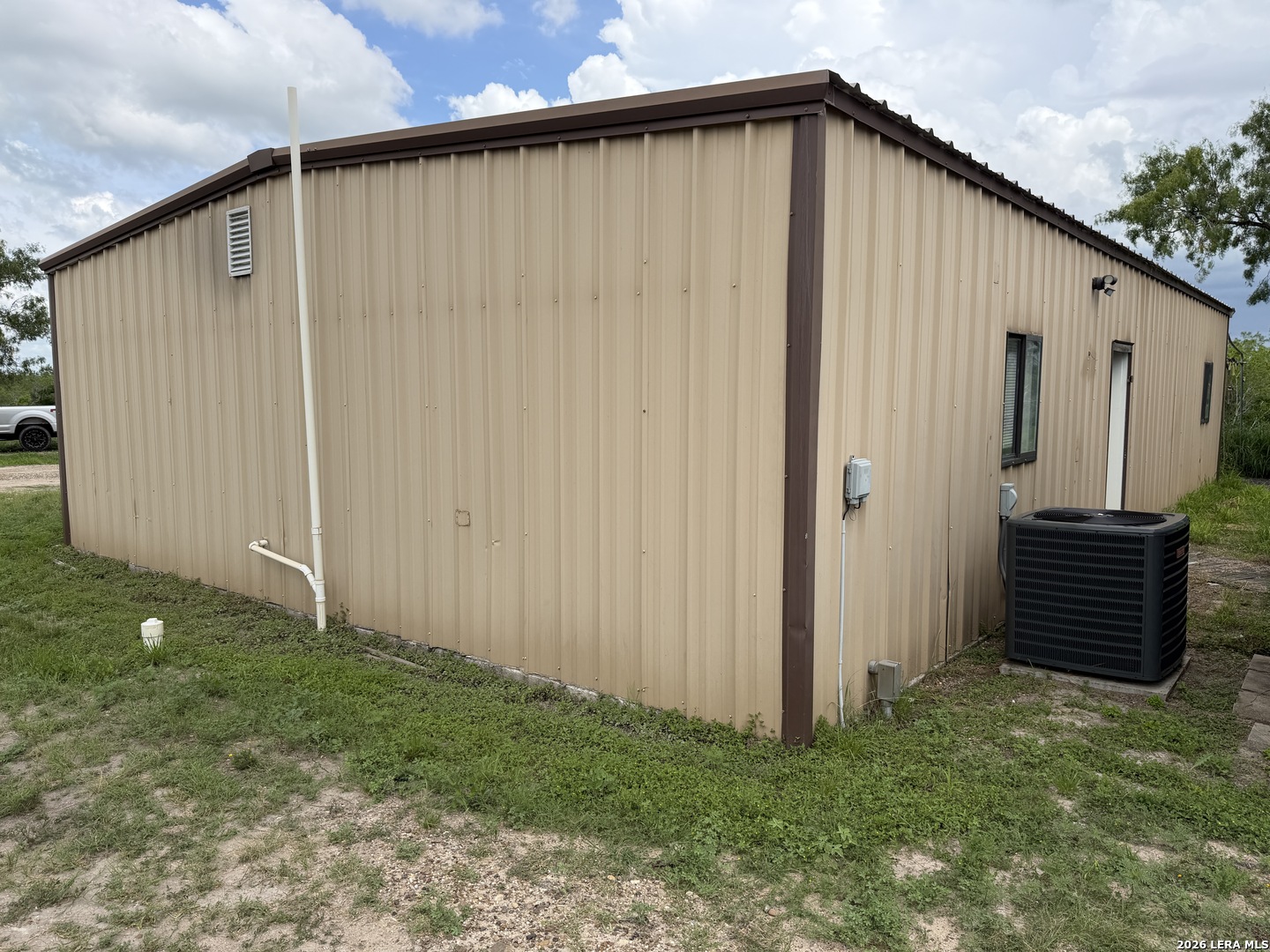 2711 Highway 72, ,  78071 — photo 1