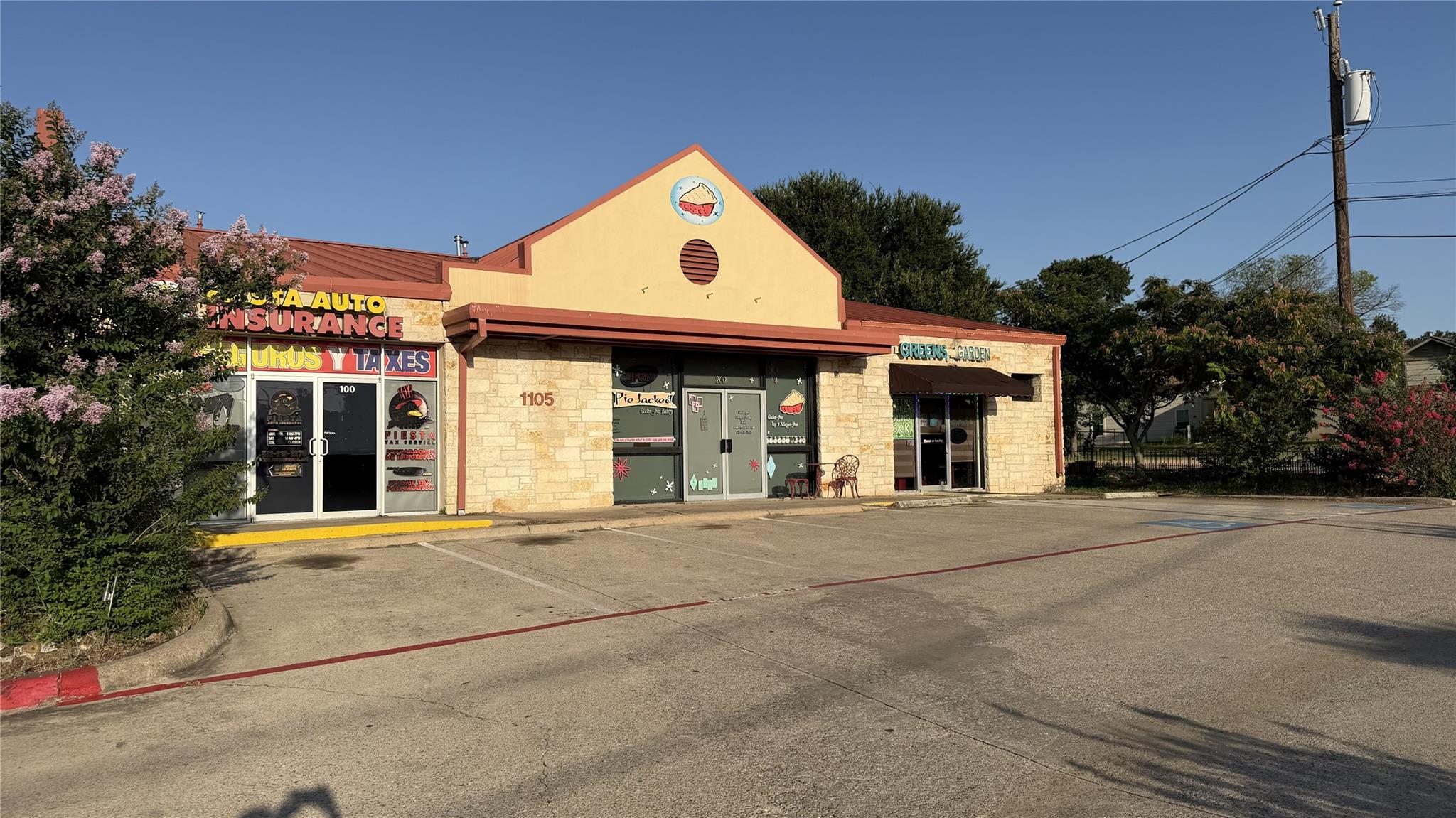 1105 Mays, Round Rock, TX 78664 — photo 1