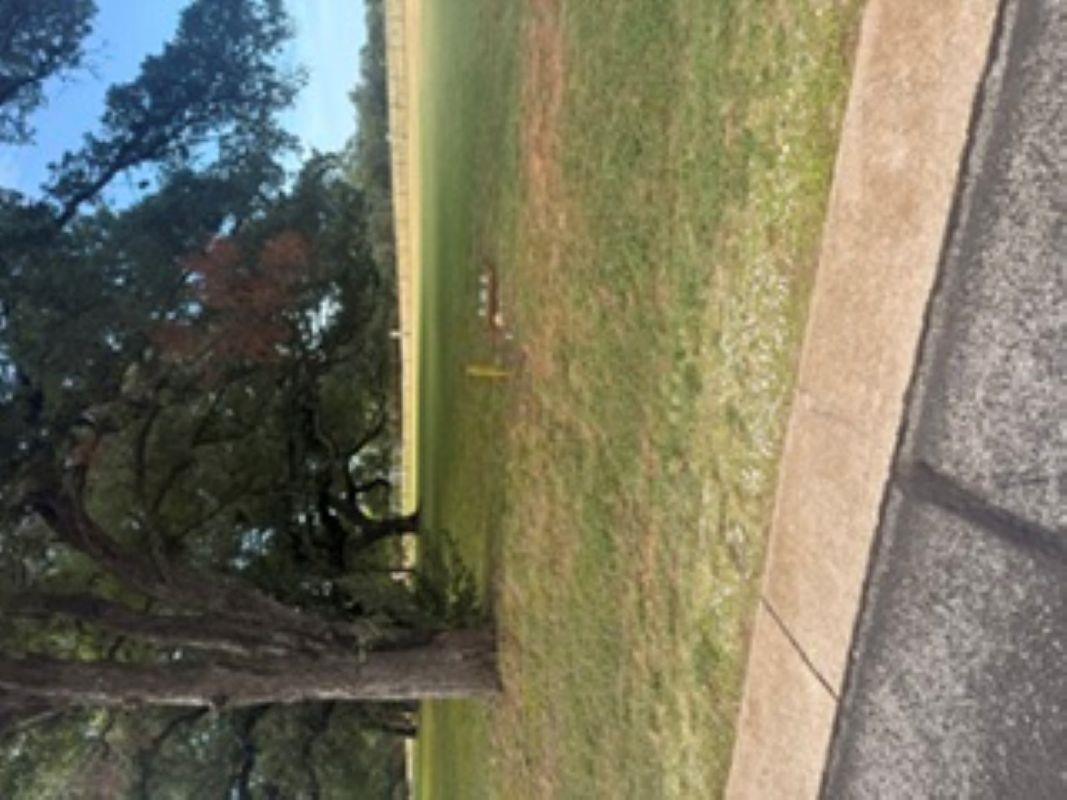 127 Edwards, Horseshoe Bay, TX 78657 — photo 1