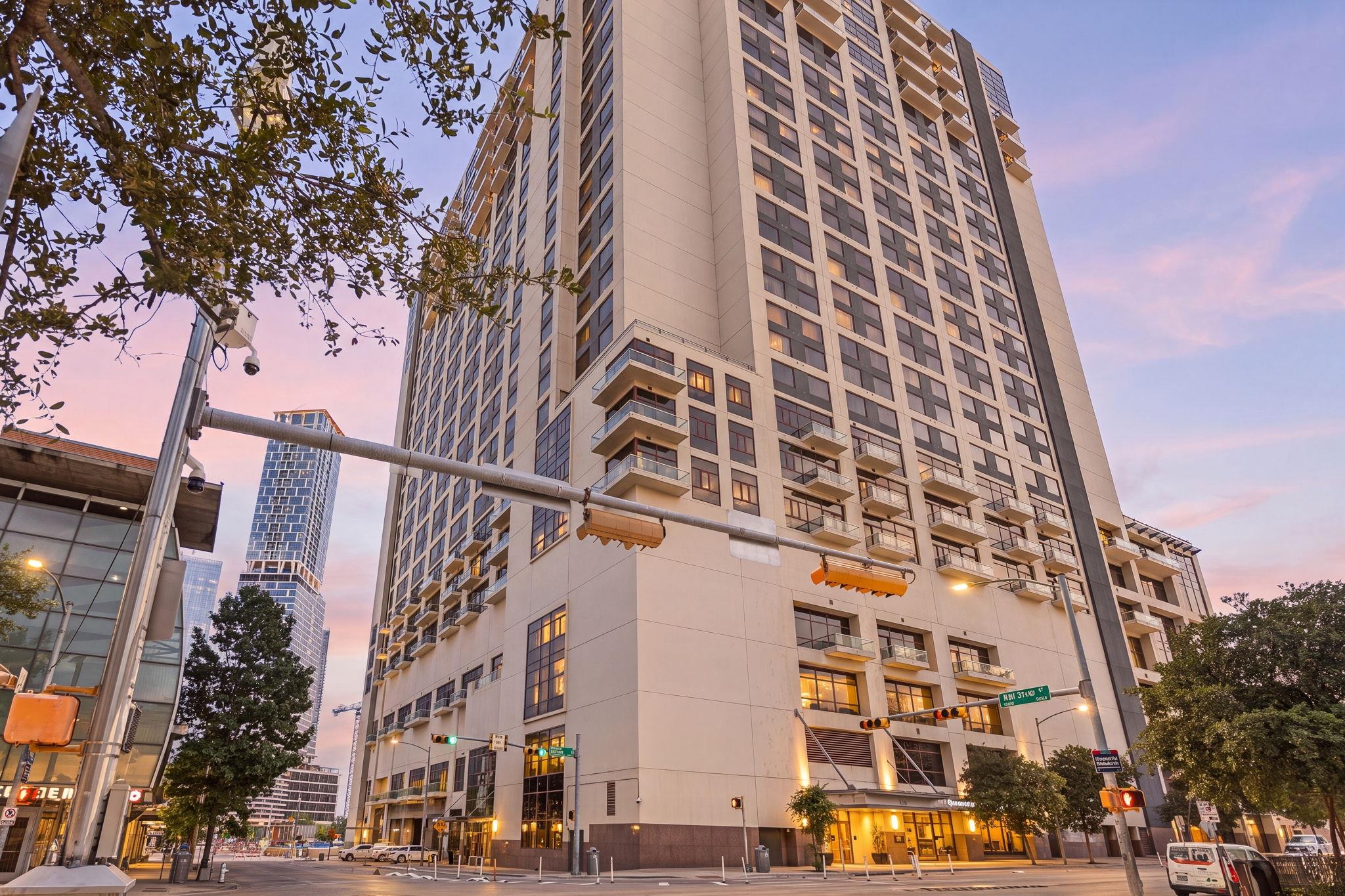 555 5th, Austin, TX 78701 — photo 1