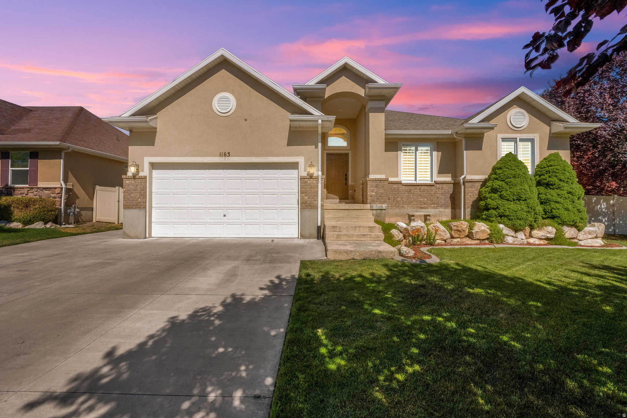 1163 S BANBURY, Syracuse, UT 84075 — photo 1