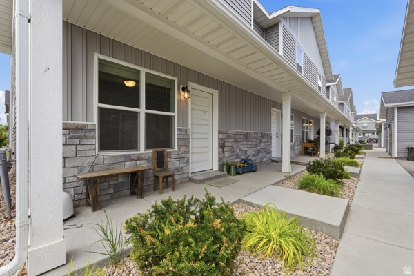 391 S 440 W, Preston, ID 83263 — photo 1