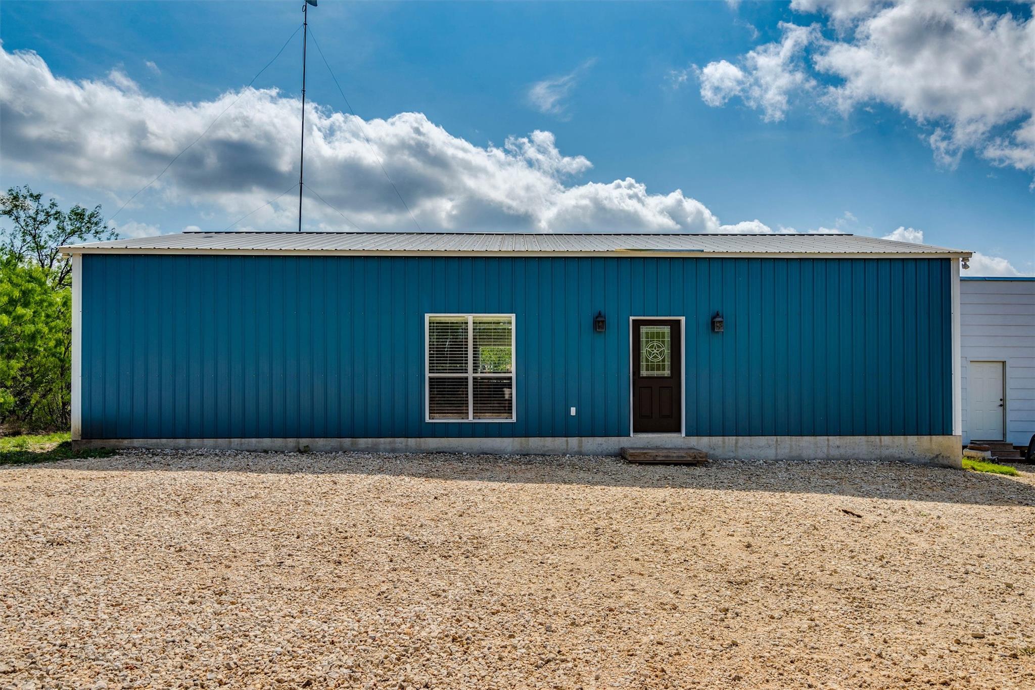 4001 Barth, Lockhart, TX 78644 — photo 1