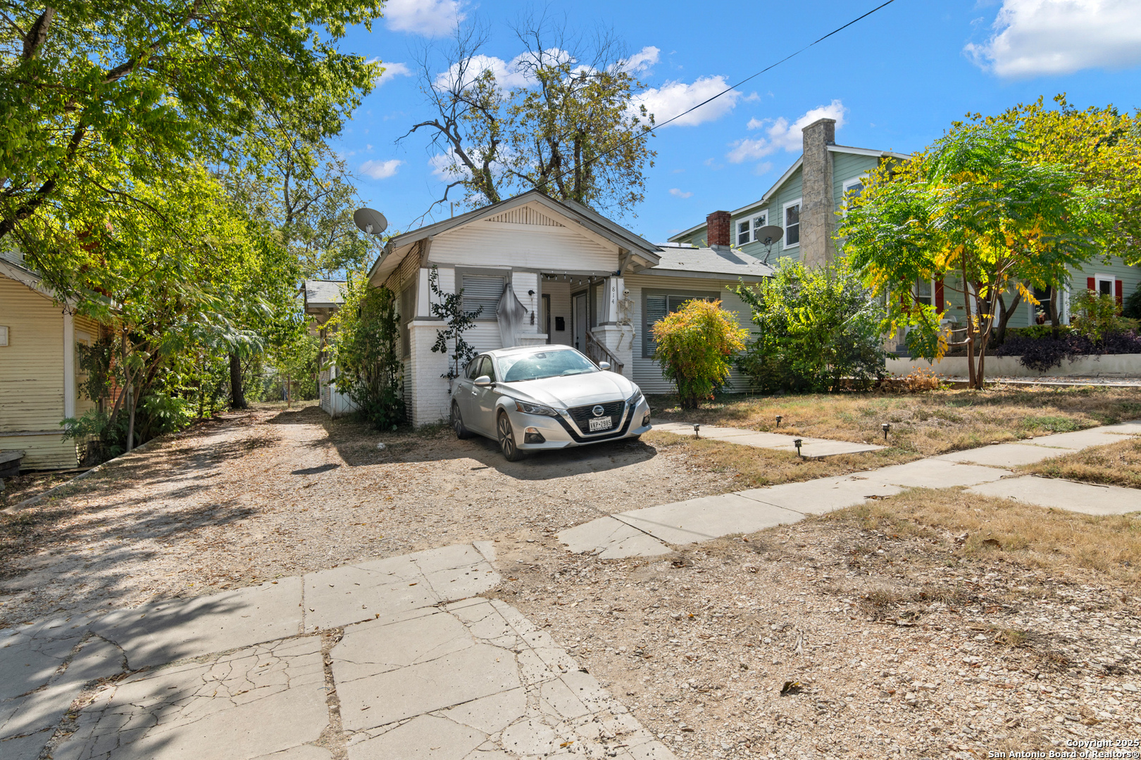 814 magnolia, ,  78212 — photo 1