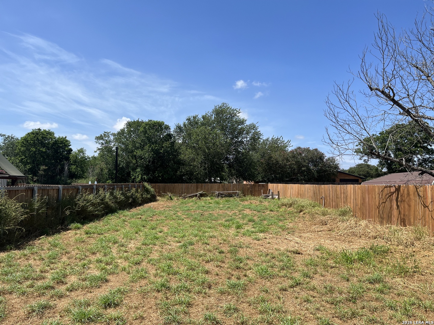 00 Pecan, , 78061 — photo 1
