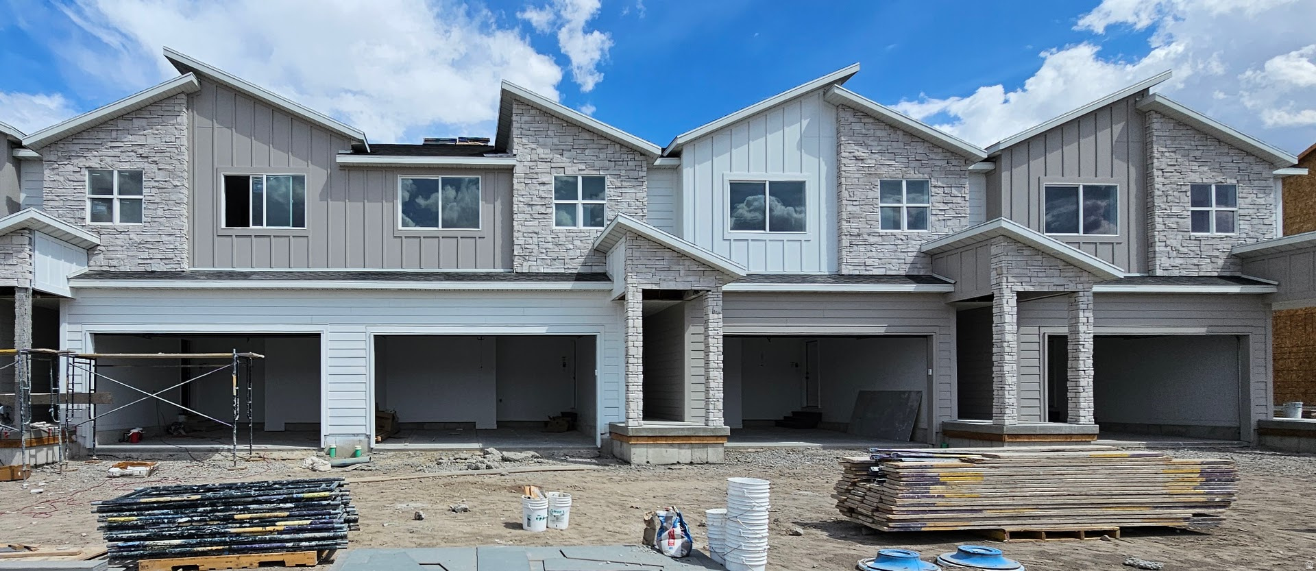 229 S OLIVER WAY #N41, Grantsville, UT 84029 — photo 1