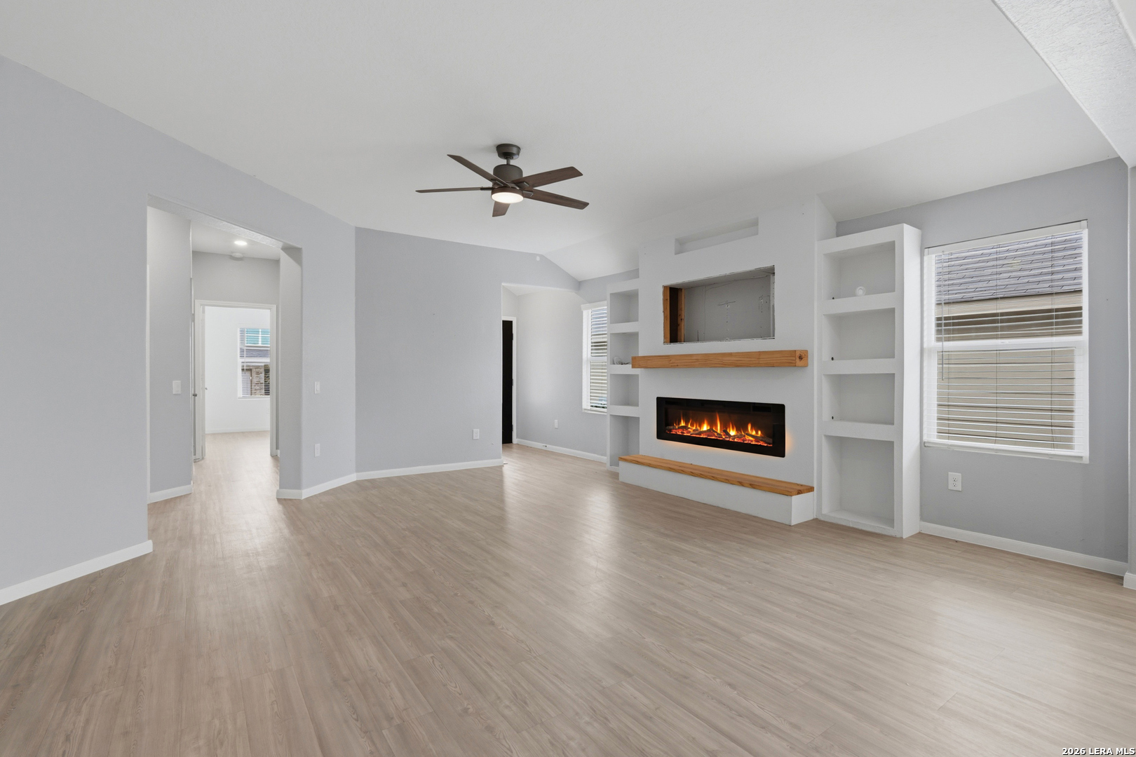 12043 PEWEE, , 78221 — photo 1