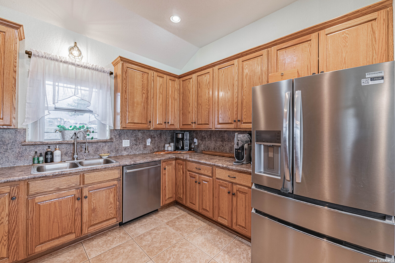 700 Lake Valley, , 78121 — photo 1