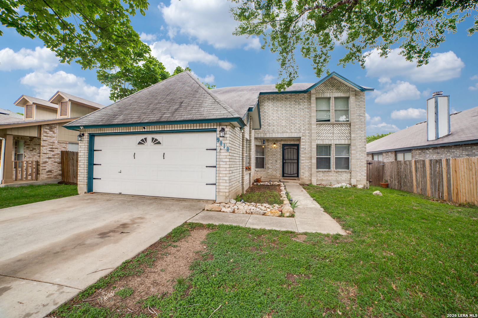 9818 KENBRIDGE DR, San Antonio, TX 78250 — photo 1