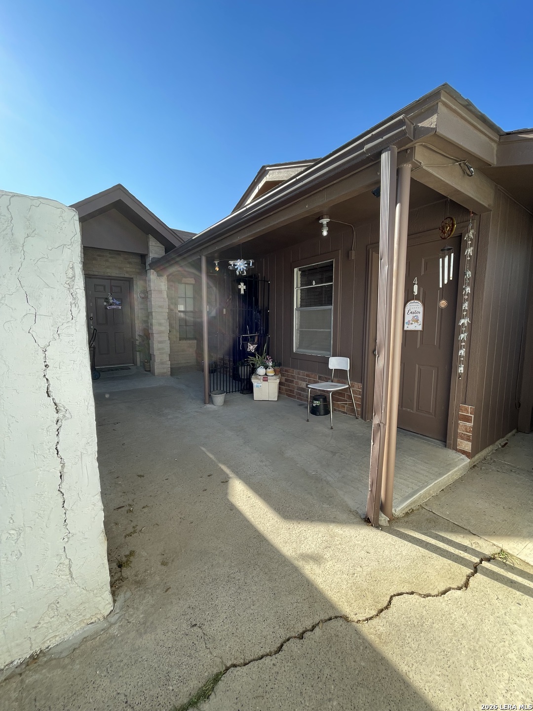 808 San Pedro Street, ,  78041 — photo 1