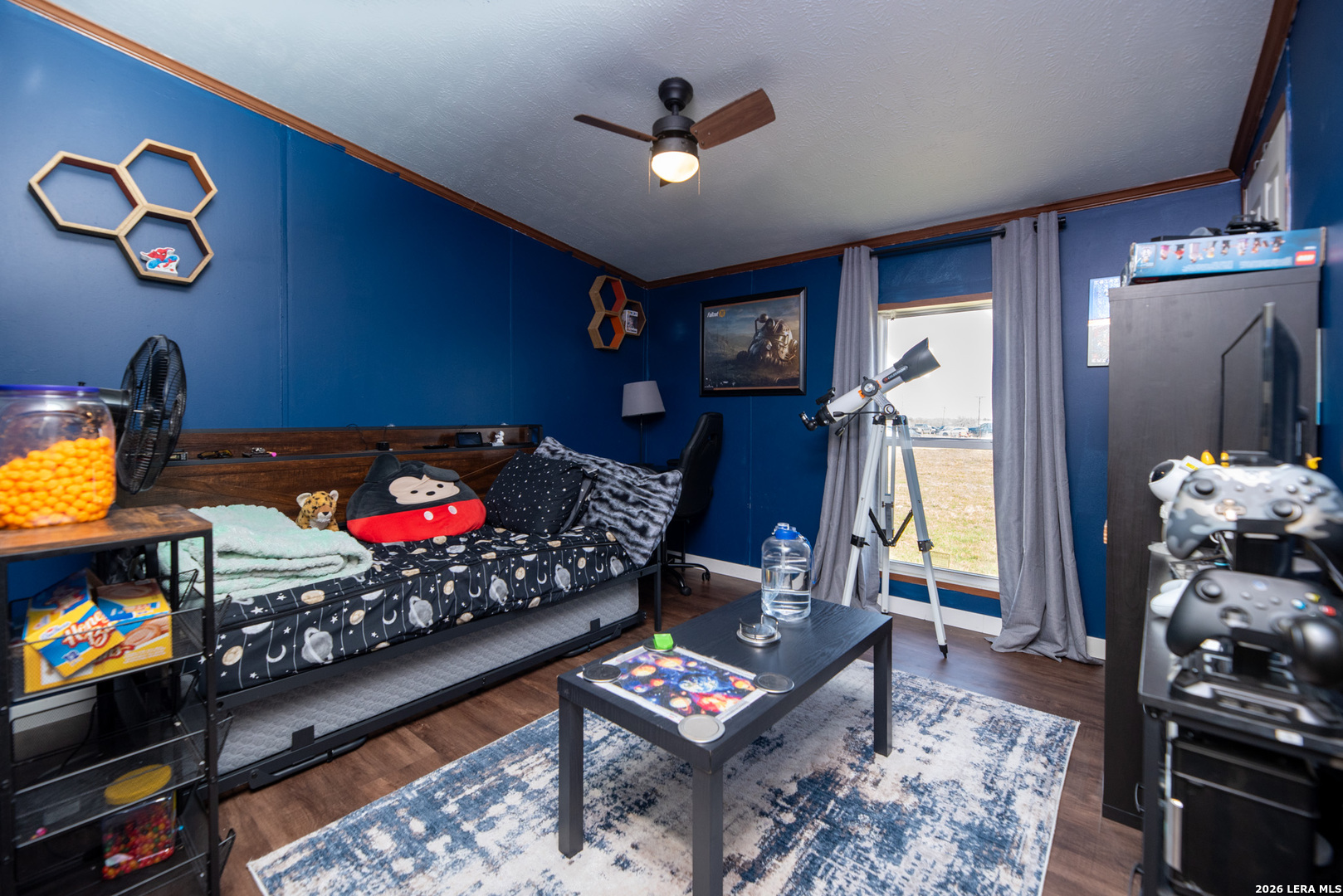 2850 Woodrow Center, ,  78638 — photo 1