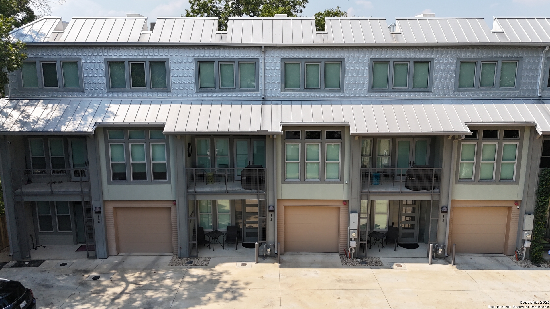 139 Cedar, , 78210 — photo 1