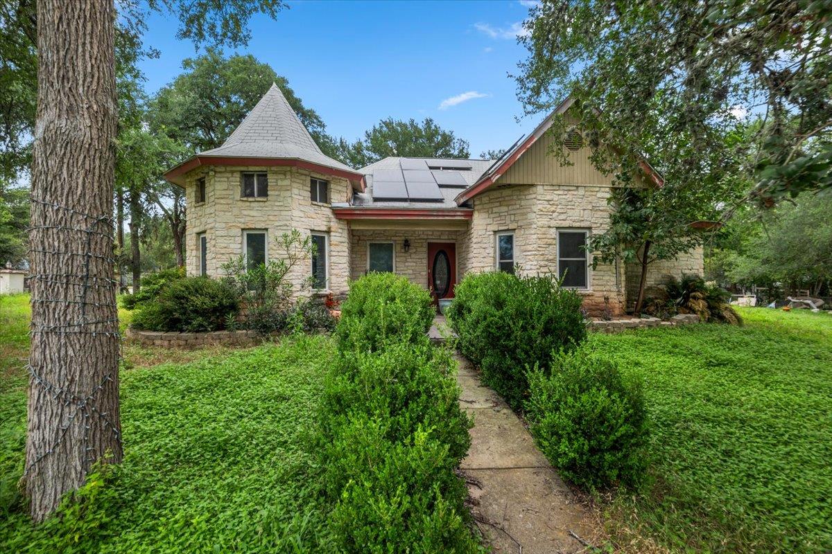 112 Rock Point, Del Valle, TX 78617 — photo 1