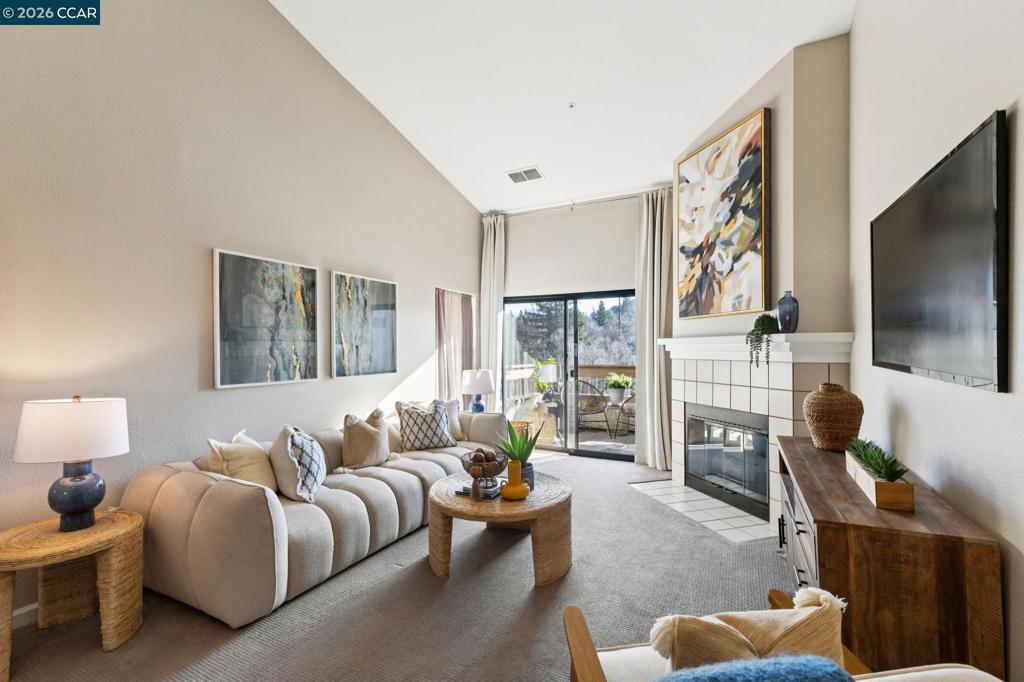 1632 S Villa Way, Walnut Creek, CA 94595 — photo 1