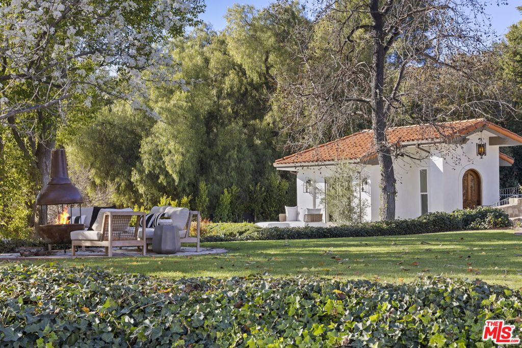 431 Montana Circle, Ojai, CA 93023 — photo 1