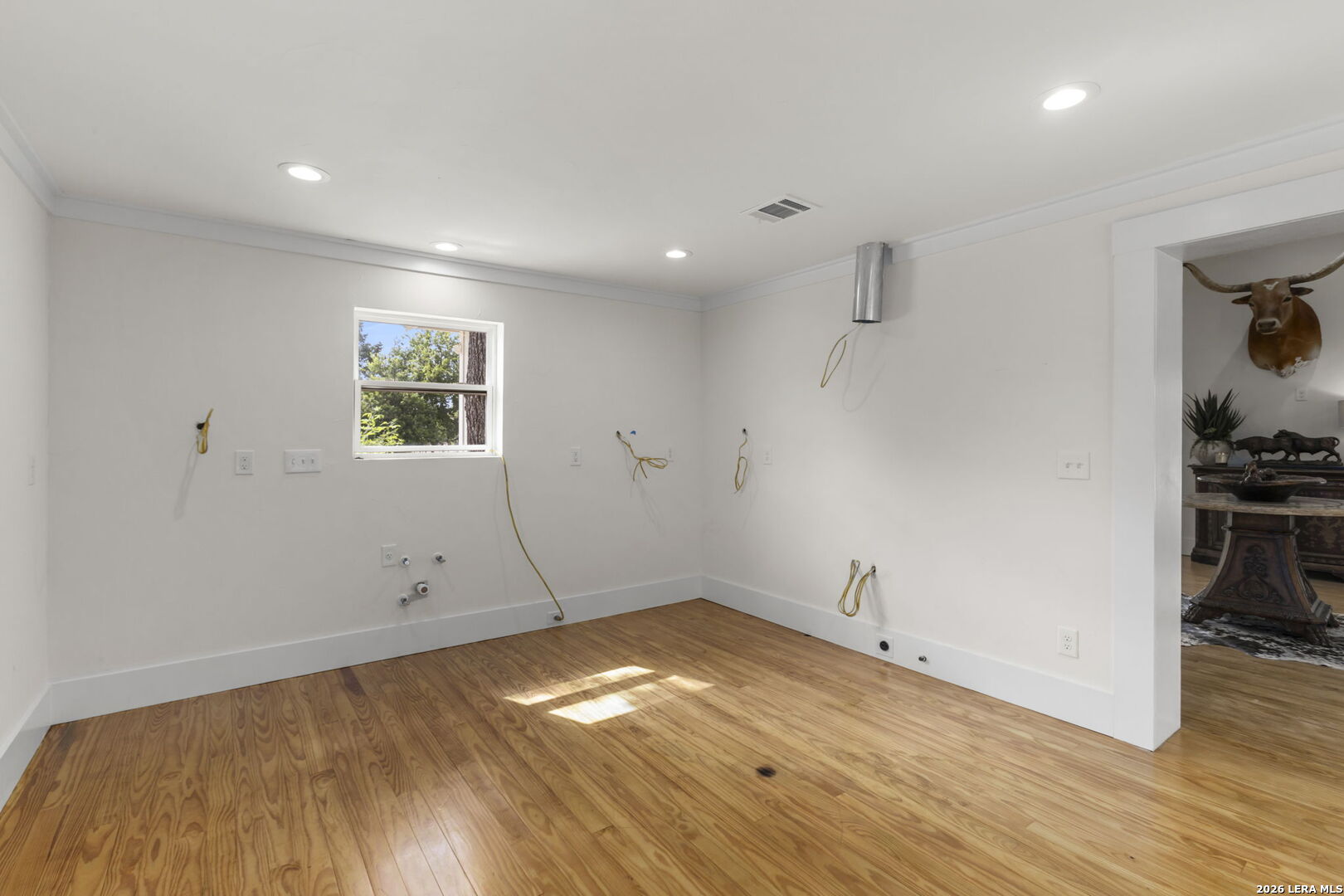 824 HIGH ST, , 78013 — photo 1