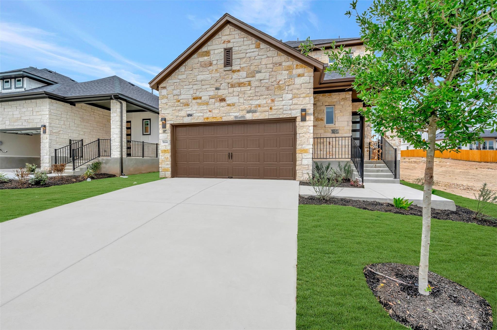 564 Darley Oak, Dripping Springs, TX 78620 — photo 1