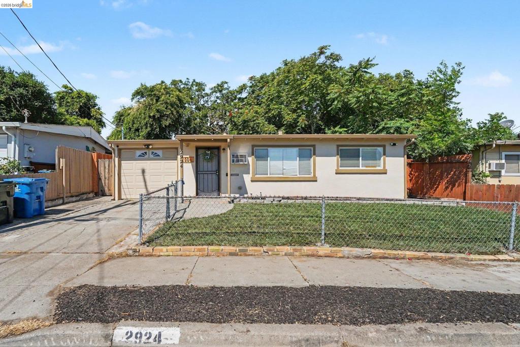 2924 Elizabeth Ln, Antioch, CA 94509 — photo 1
