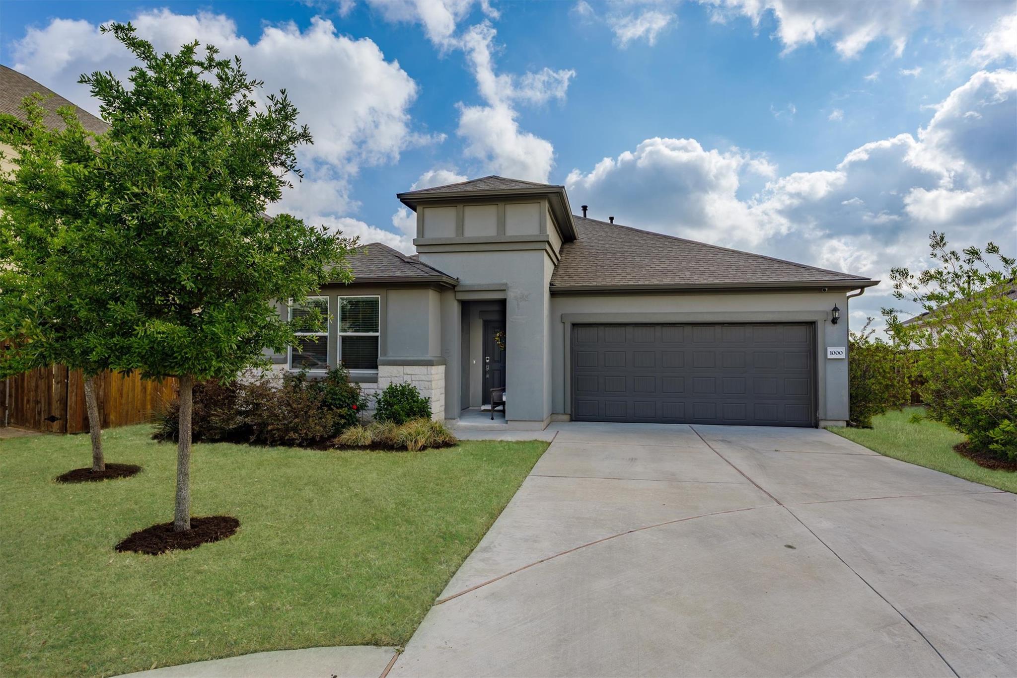 1000 Moose, Hutto, TX 78634 — photo 1