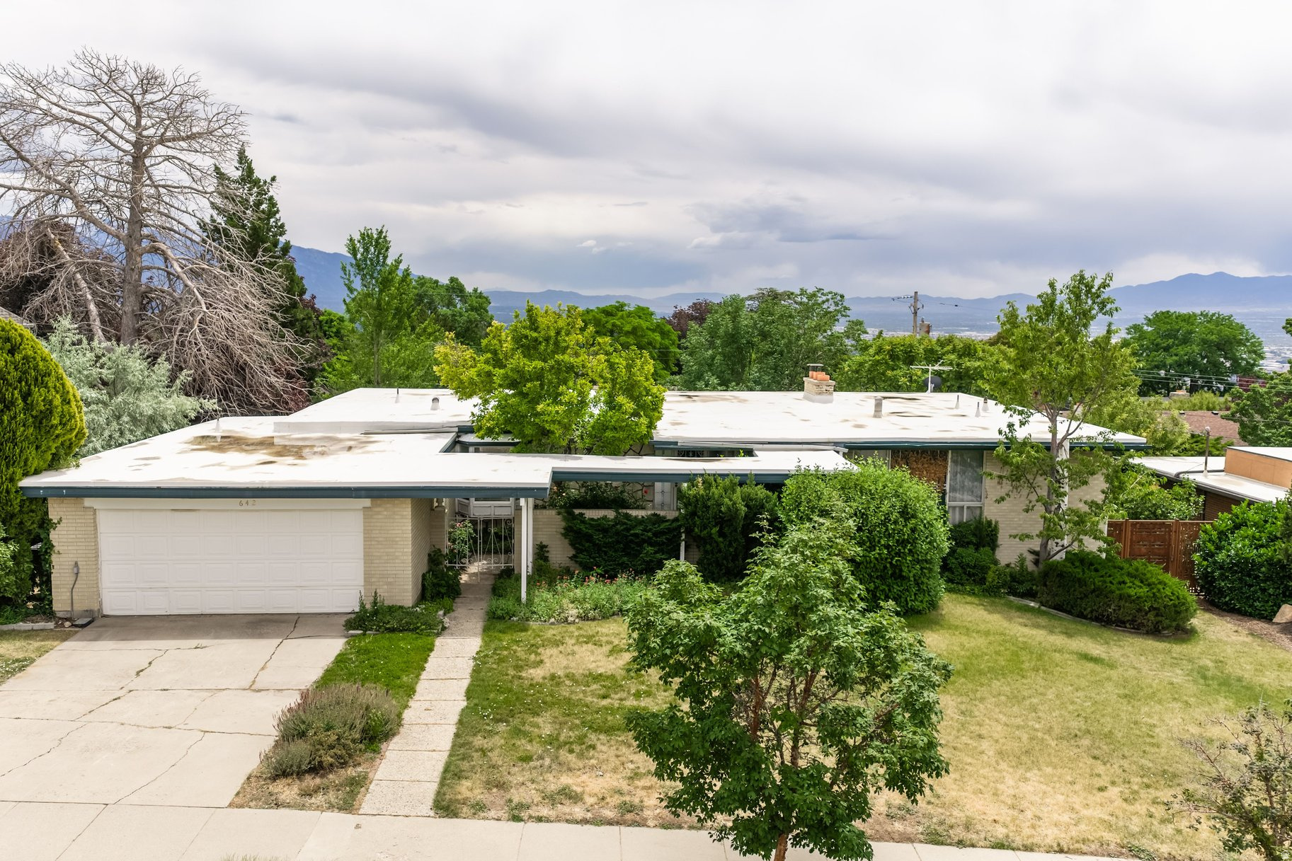 642 E 18TH AVE, Salt Lake City, UT 84103 — photo 1