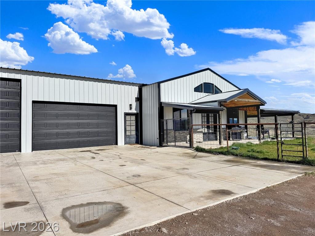 9393 North 93 Highway