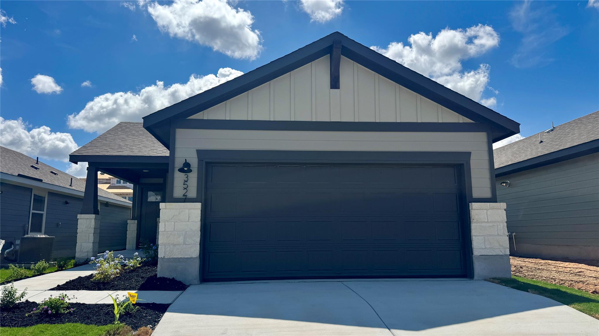 3527 Kent Chalk Rd, Buda, TX 78610 — photo 1