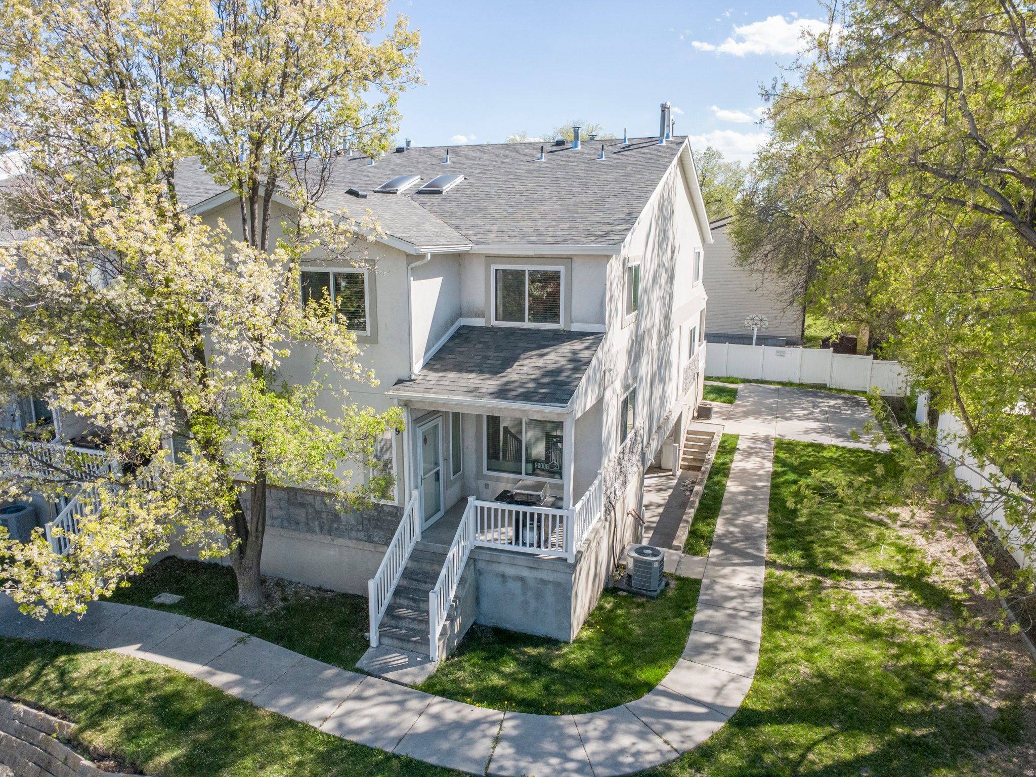 4072 S 300 E #9, Millcreek, UT 84107 — photo 1