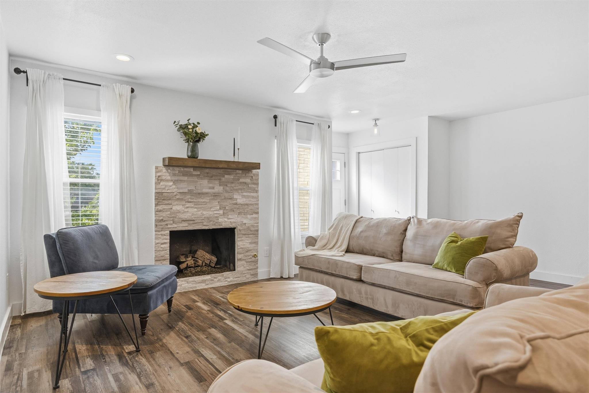6406 Chimney Creek, Austin, TX 78723 — photo 1