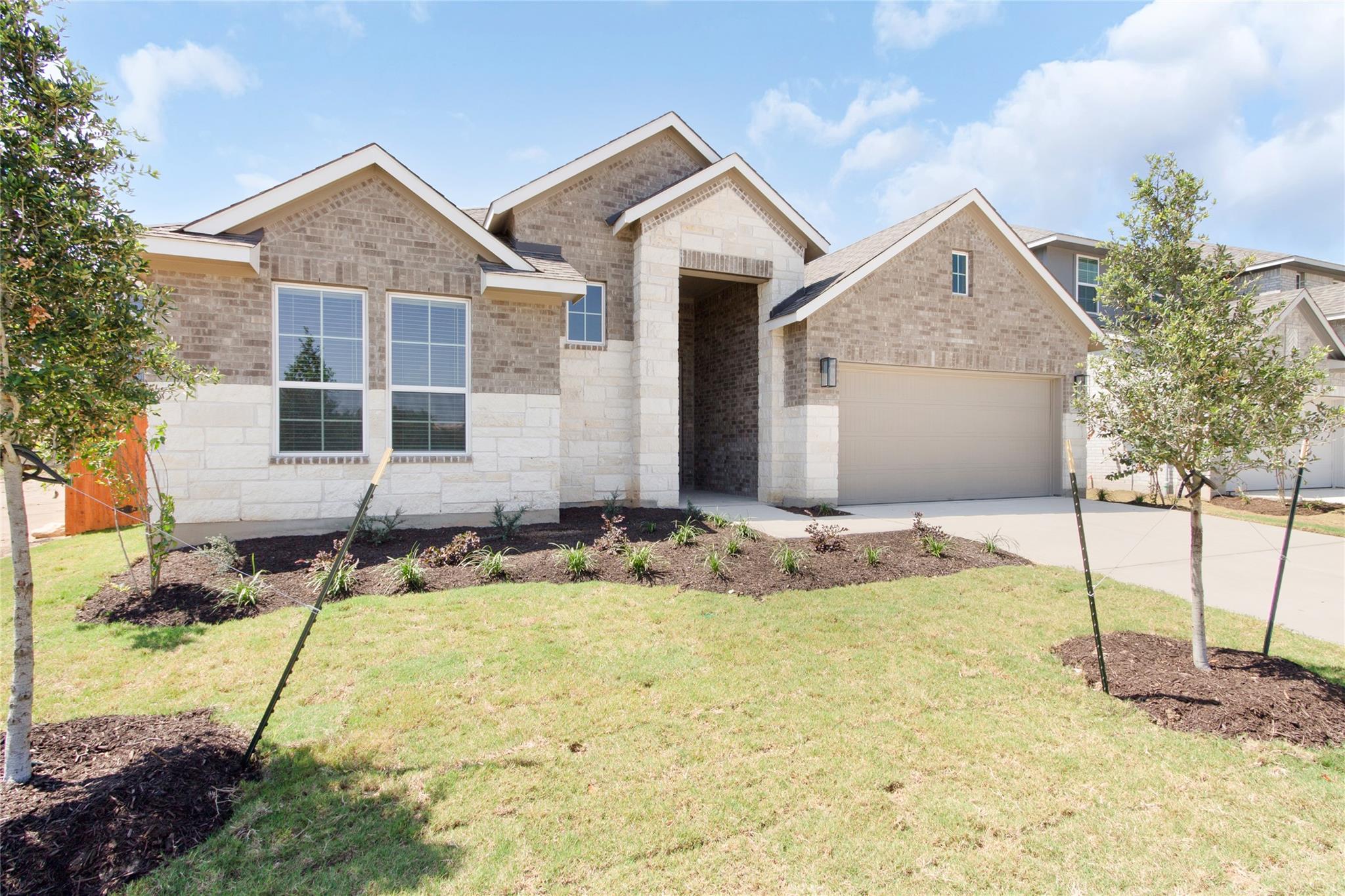 132 Sandrock, Georgetown, TX 78633 — photo 1