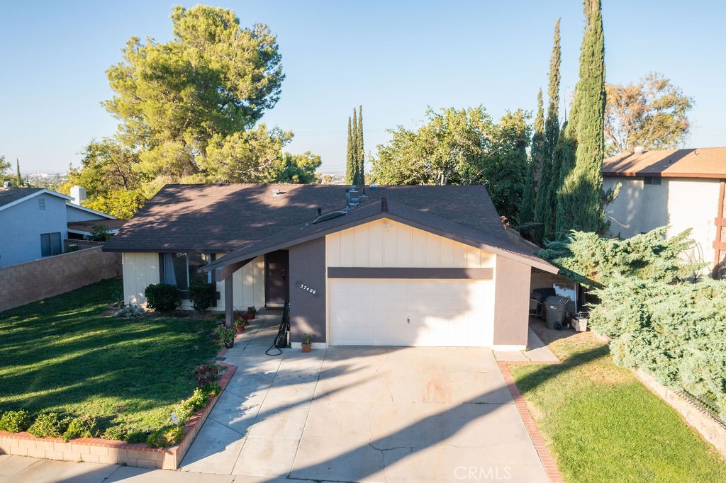 37406 3rd E, Palmdale, CA 93550 — photo 1