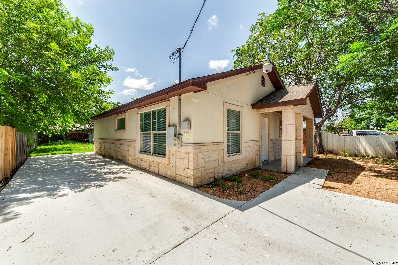 651 SAN AUGUSTINE AVE, ,  78228 — photo 1